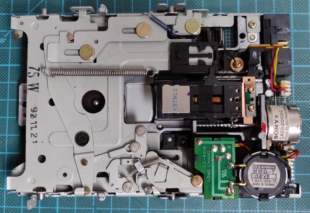 Floppy drive reassembled